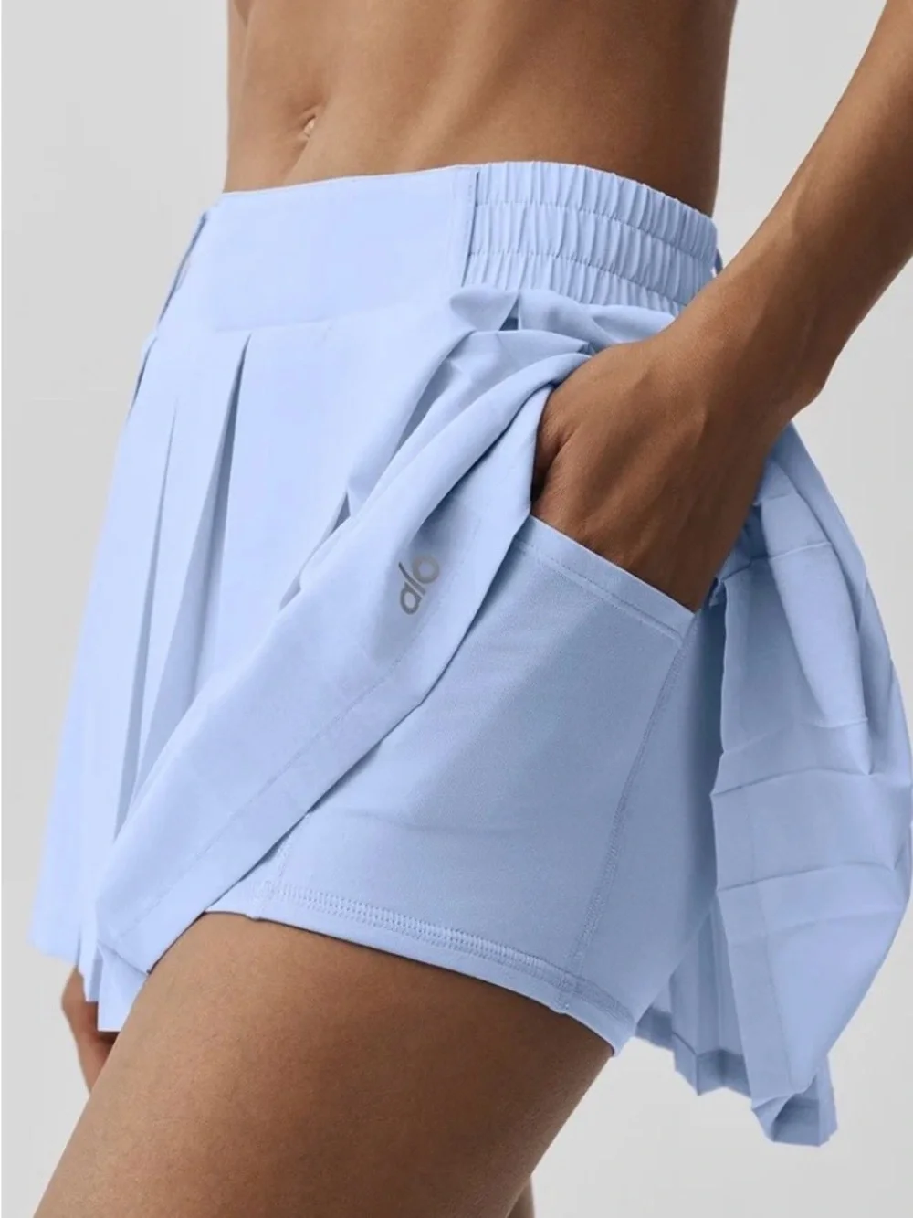 ALO Yoga : Rally Tennis Skirt . Size. M. Color Light Provence Blue